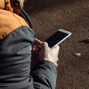 Wpływ diety na naukę: Jak żywienie kształtuje zdolności poznawcze i efektywność uczenia się